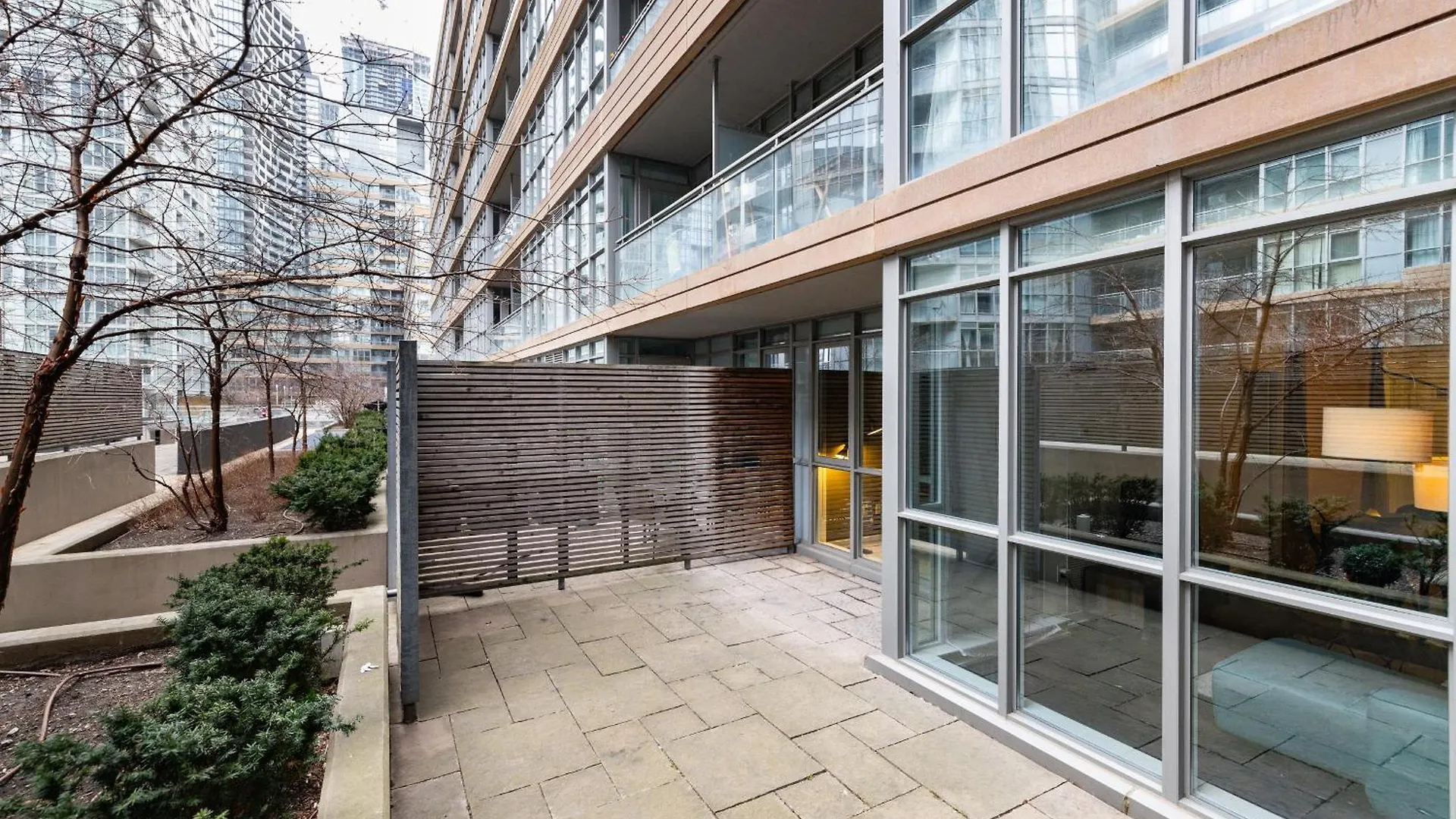 Charming 2Br Condo Near Cn Tower & Harbourfront Toronto 0*,  Canadá